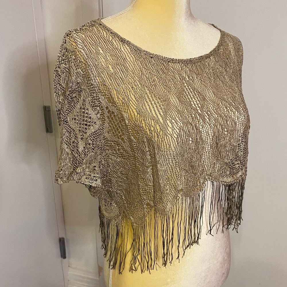 Soft gold/bronze fringed crop top